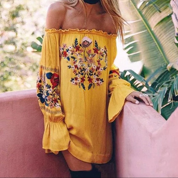 Dresses & Skirts - Off the shoulder embroidered dress